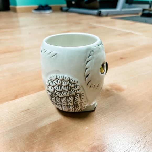 Home | Wizarding World of Harry Potter 20 oz. Ceramic Hedwig Mug NWOT - Picture 3 of 5